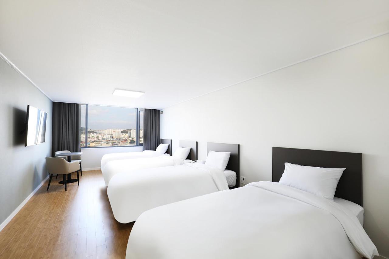 Mokpo Ocean Hotel Экстерьер фото